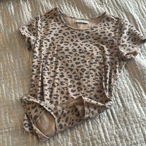 Abercrombie & Fitch Soft and Cozy Short-Sleeve Bodysuit Leopard print
